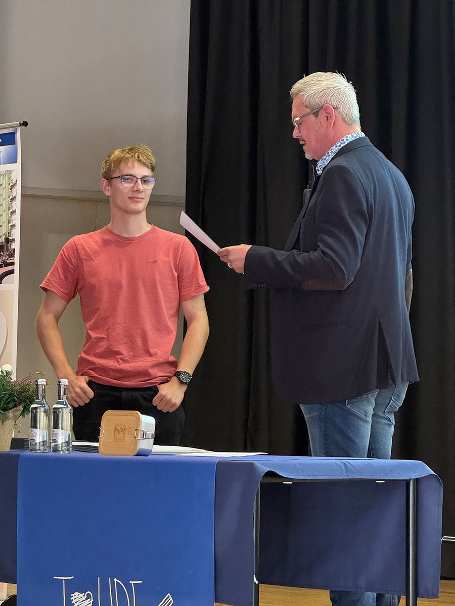 Schüler:innen im Frühstudium an der Uni Duisburg-Essen